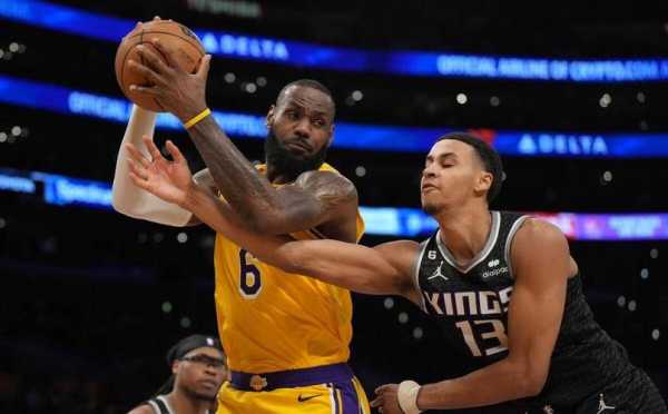NBA对决前瞻：洛杉矶湖人对阵萨克拉门托国王的全面分析与预测-第2张图片-寰星运动网
